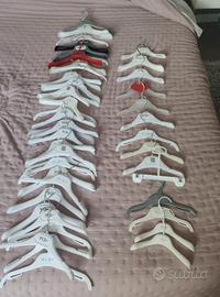 Maxi Lotto Grucce Boutique Bimbo/a – 50+ pezzi