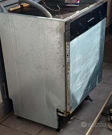 Lavastoviglie Candy CDi2012