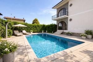 Appartamento di 110 m² con 4 locali e box auto dop