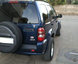 Jeep Cherokee 2.5 crd