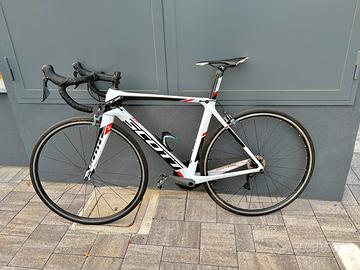 Bici da corsa Scott Foil Ultegra 2017