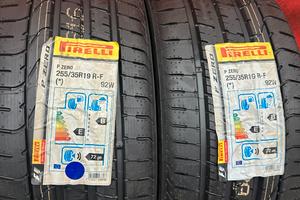 255 35 19 Gomme Estive RFT Pirelli New 255 35 R19