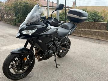 Kawasaki Versys 2025 - Accessri compresi