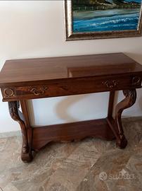 Mobile in legno di noce con cassetto