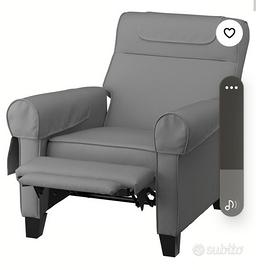Poltrona reclinabile con poggiapiedi