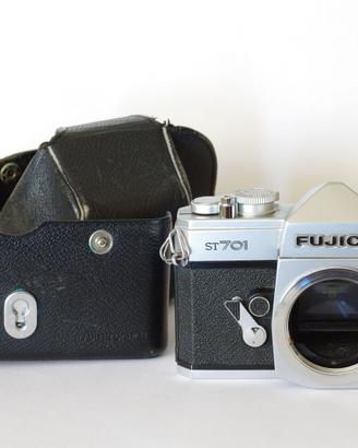 Fujica ST701 Corpo macchina M42 silver pellicola