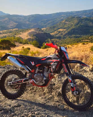 Enduro Swm RS 500 R 2016 pluriaccessoriata 