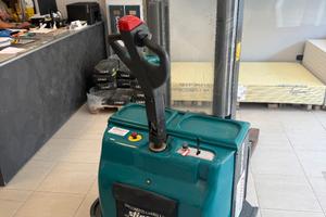 STOCCATORE ARMANNI XDM MAT 49449 (2000kg)