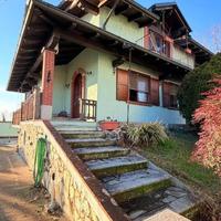 NOVARA 18KM: VILLA SINGOLA CON GIARDINO