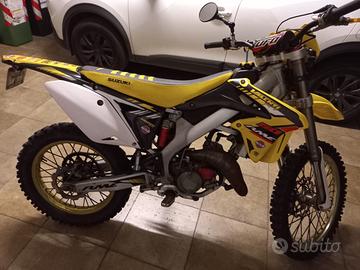 Cross Suzuki Valenti