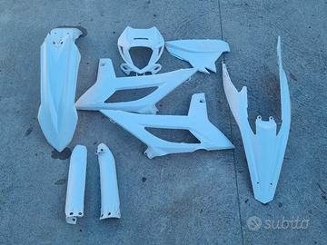 SET PLASTICHE COMPLETE BETA RR 2020-2024