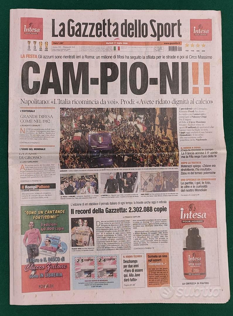 Lotto 3 Gazzette dello sport Italia Campione del M - Collezionismo In vendita a Lucca