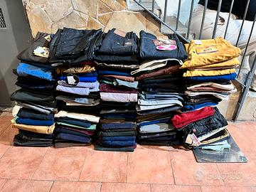 Stock di abbigliamento 80 pz