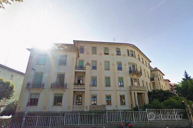 Open-space con terrazzo a Bergamo
