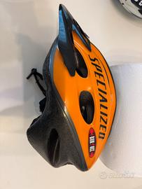 Casco mountain bike specialized