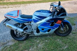 Suzuki GSX-R 750 SRAD 1996