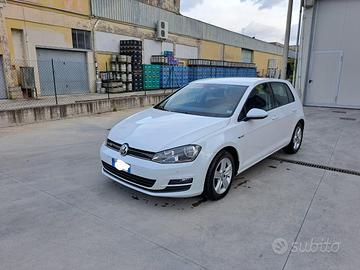 Golf 7  immatricolata 31/10/2016 METANO