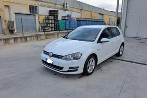 Golf 7  immatricolata 31/10/2016 METANO