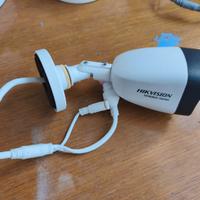 Telecamera Hikvision 4mp modello hwi b140h m