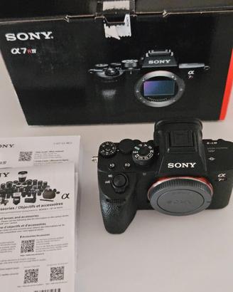 sony a7RIV a7R IV pari al nuovo