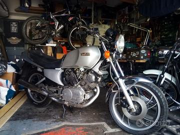 Yamaha XV 1000 TR1 - 1985