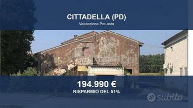 Immobile in asta di 416 m² con più di 5 locali e b