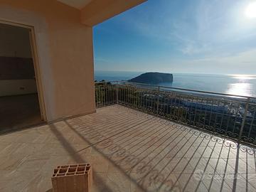 Quadrilocale panoramico Praia a Mare