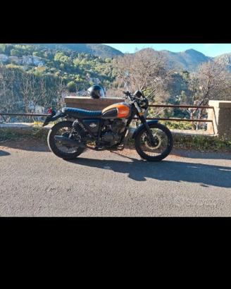 Prezzo pazzo Mash modello Scrambler 400
