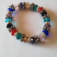 Bracciale elastico con pietre colorate