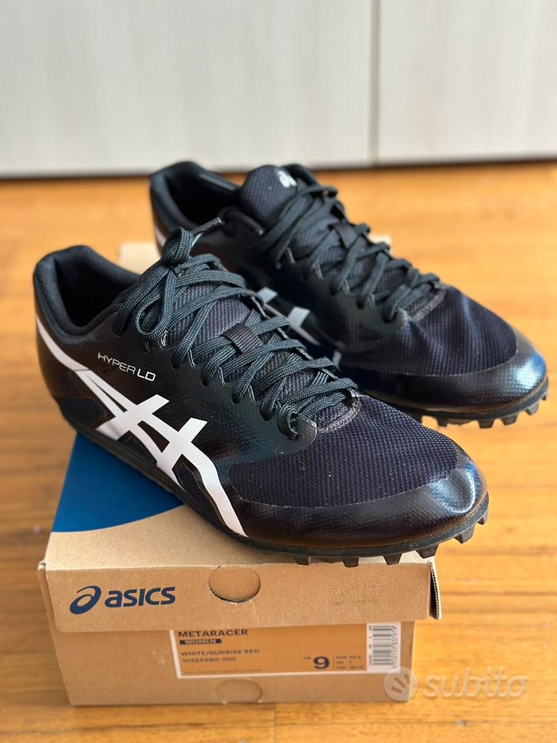 Scarpe chiodate outlet asics mezzofondo