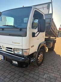 Nissan canter ribaltabile