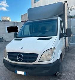 Mercedes sprinter