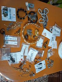 lotti bigiotteria (anelli,piercing,ciondoli ecc)