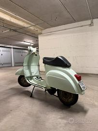 Vespa 50 1969 conservato