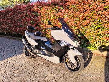 scooter Tmax 