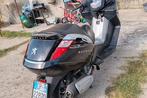 Peugeot Satelis 250 - 07