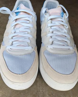 Sneakers New Balance 300 quasi nuove