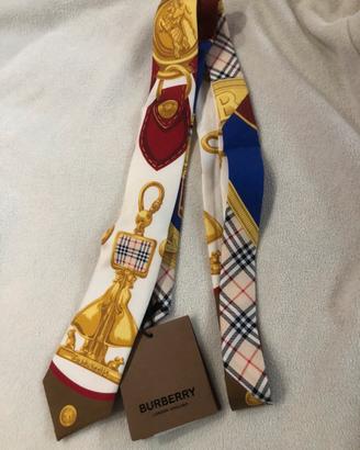Cravatta Burberry IN SETA originale