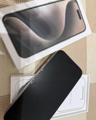 iPhone 15 pro 256gb