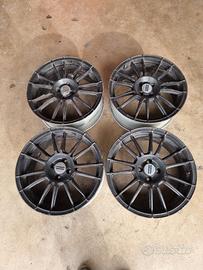 Cerchi in lega da 18  a 4 fori