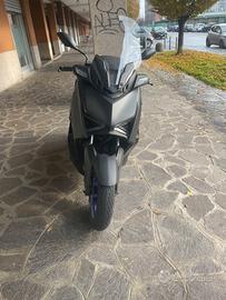 Xmax 300 Icon Blu 2025