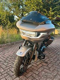 Harley Davidson Road Glide 121 CVO