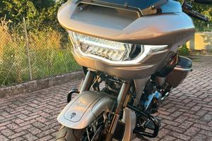 Harley Davidson Road Glide 121 CVO