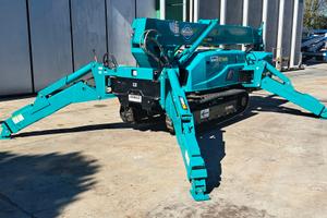 Mini-gru cingolata Maeda, modello MC405CRME-3