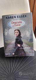 Libro "Dracula in Love" di Karen Essex 
