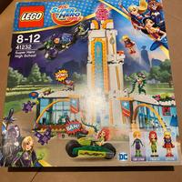  LEGO 41232 - Liceo dei Super eroi  scatola nuova