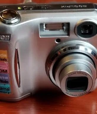 Fotocamera Digitale Nikon Coolpix