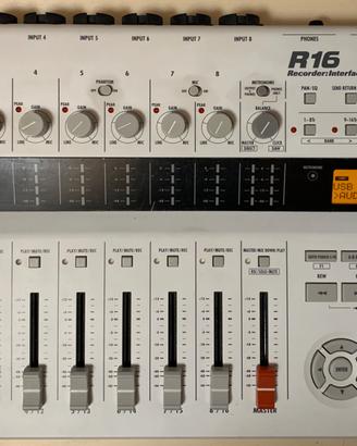 ZOOM R16