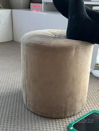 2 poufin velluto beige moderni