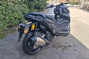 SCOOTER KL BRERA X 125 cc MOT.A LIQUIDO